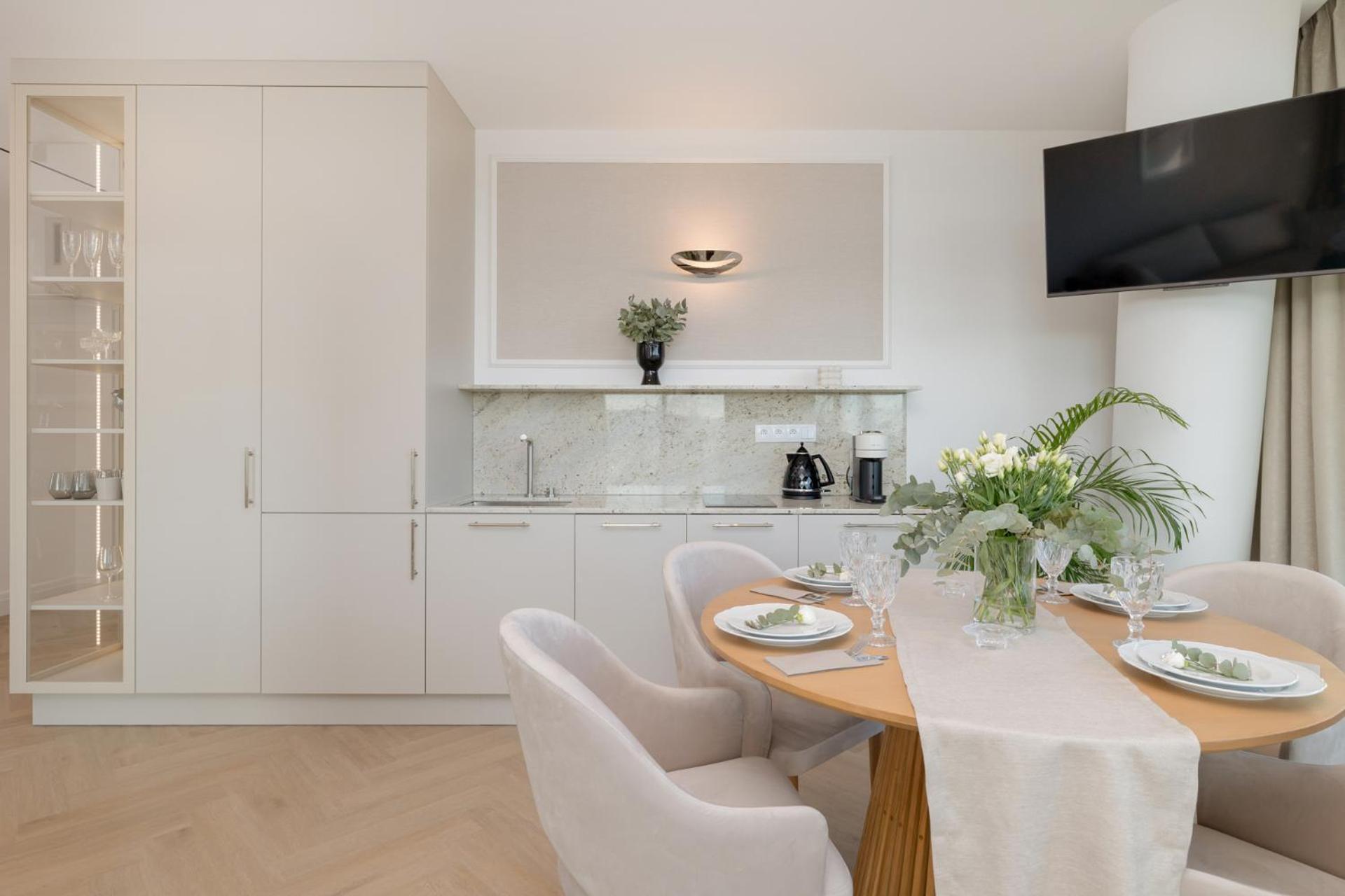 Wave Family Luxury Apartment D973 미엥지즈드로예 외부 사진
